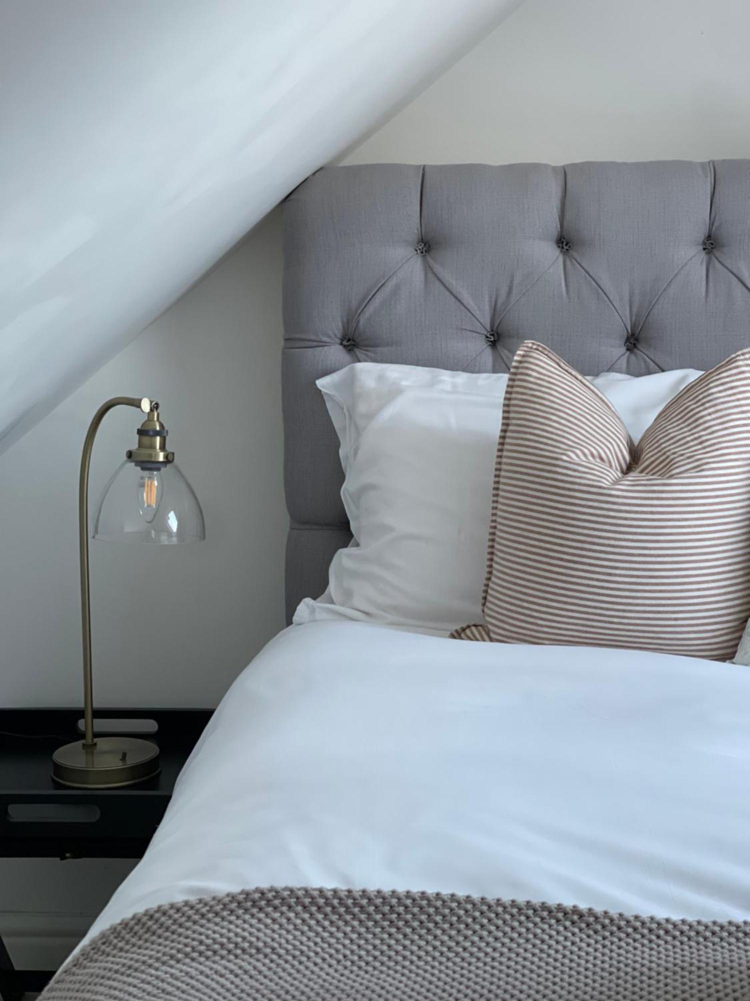 Oak Tree Hideaway Villa Уитчърч Екстериор снимка